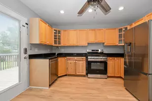 8818 Fairway Dr, Orland Park, IL 60462 - Photo 5