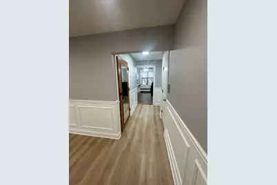 2409 W Jarvis Avenue #2W, Chicago, IL 60645 - Photo 7