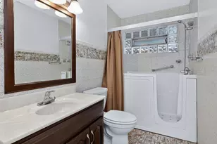 212 Glengary Dr, Bolingbrook, IL 60440 - Photo 17