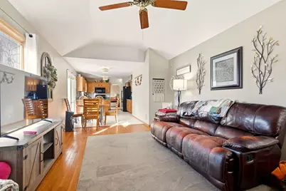 750 Kristin Lane, Wilmington, IL 60481 - Photo 3