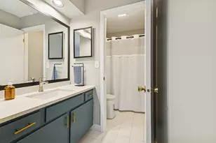 9166 Clairmont Ct, Orland Park, IL 60462 - Photo 15