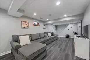 950 2nd Ave, Aurora, IL 60505 - Photo 13