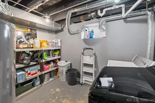 950 2nd Ave, Aurora, IL 60505 - Photo 23