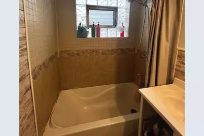 [Address not provided], Midlothian, IL 60445 - Photo 13