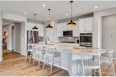 2798 Spring Circle South, Lindenhurst, IL 60046 - Photo 3