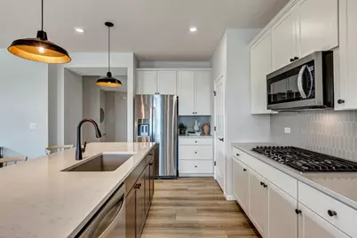 2798 Spring Circle South, Lindenhurst, IL 60046 - Photo 7