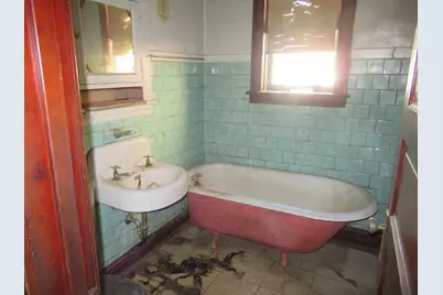 2943 W 25th Place, Chicago, IL 60623 - Photo 25