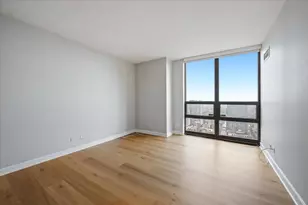 10 E Ontario St, Chicago, IL 60611 - Photo 19