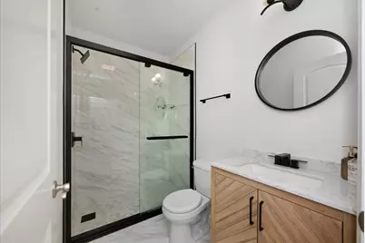 1523 W Huron Street #3, Chicago, IL 60642 - Photo 5