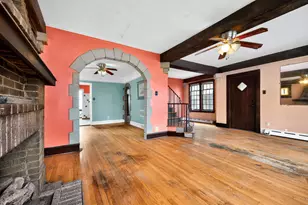 5832 N Sacramento Ave, Chicago, IL 60659 - Photo 5