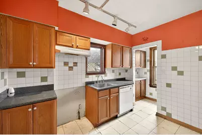 5832 N Sacramento Avenue, Chicago, IL 60659 - Photo 9