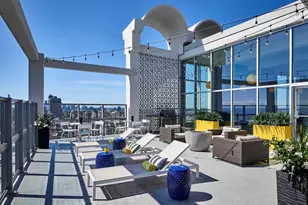 420 W Belmont Ave, Chicago, IL 60657 - Photo 3