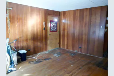 8 Cross Street, Fox Lake, IL 60020 - Photo 3