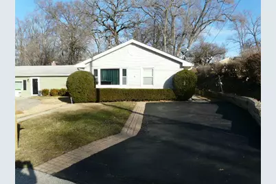8 Cross Street, Fox Lake, IL 60020 - Photo 1