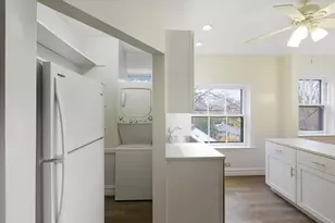 1507 Dobson St, Evanston, IL 60202 - Photo 9