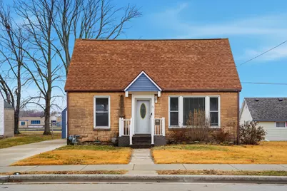 710 E 16th Street, Sterling, IL 61081 - Photo 1