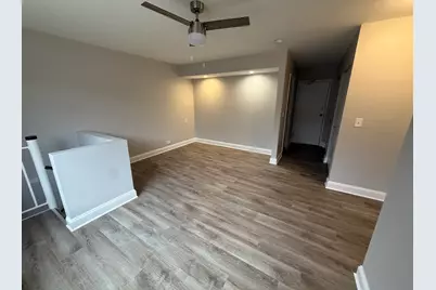 744 W Gordon Terrace #308, Chicago, IL 60613 - Photo 9