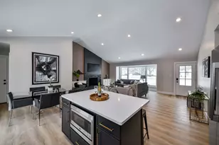 5740 Ridgewood Dr, Western Springs, IL 60558 - Photo 9