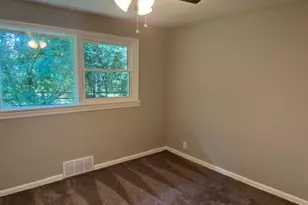 28450 N Shagbark Ln, Libertyville, IL 60048 - Photo 19