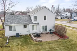 505 Cypress Bridge Rd, Lake Zurich, IL 60047 - Photo 7