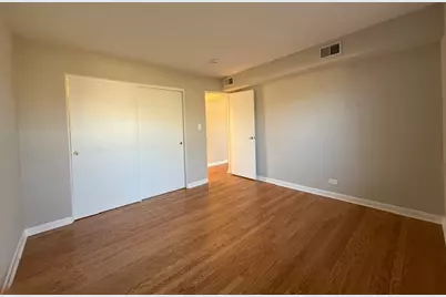 10 Garden Drive #8, La Grange Park, IL 60526 - Photo 7