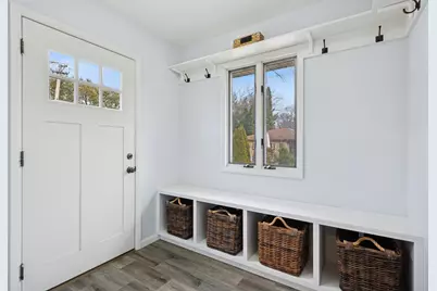 1812 Bonita Avenue, Mount Prospect, IL 60056 - Photo 9