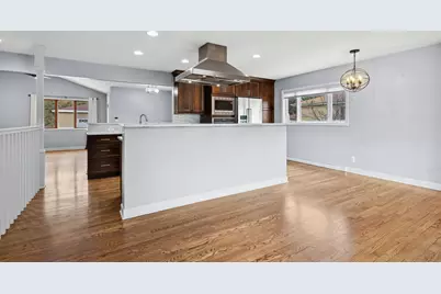 1812 Bonita Avenue, Mount Prospect, IL 60056 - Photo 3