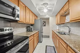 5300 Walnut Ave, Downers Grove, IL 60515 - Photo 3