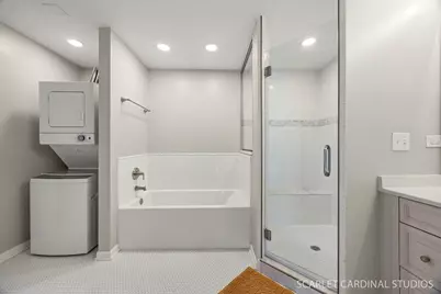 774 N Kenilworth Avenue, Glen Ellyn, IL 60137 - Photo 17