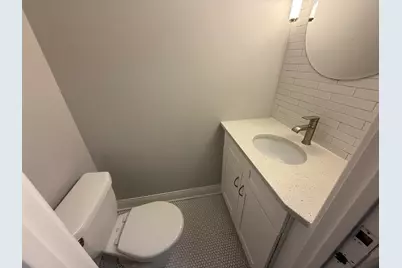 744 W Gordon Terrace #306, Chicago, IL 60613 - Photo 7