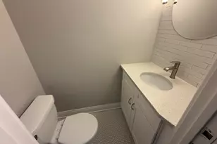 744 W Gordon Terrace, Chicago, IL 60613 - Photo 7