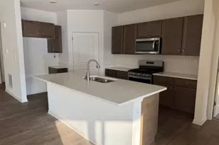 6321 N Aspen Ln, Wonder Lake, IL 60097 - Photo 3