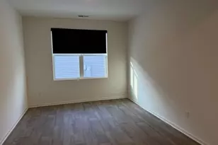 6321 N Aspen Ln, Wonder Lake, IL 60097 - Photo 9