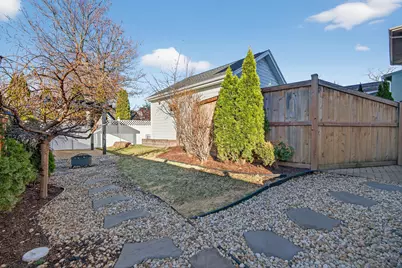 844 Hillside Avenue, Glen Ellyn, IL 60137 - Photo 29