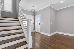 844 Hillside Ave, Glen Ellyn, IL 60137 - Photo 11