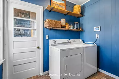 209 E Lafayette Street, Ashkum, IL 60911 - Photo 19