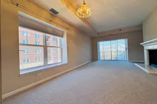 [Address not provided], Palatine, IL 60067 - Photo 13