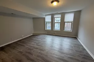 744 W Gordon Terrace, Chicago, IL 60613 - Photo 3