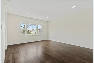 9419 S Saint Lawrence Avenue, Chicago, IL 60619 - Photo 21