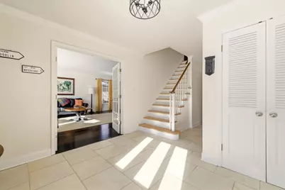 17 Camberley Court, Hinsdale, IL 60521 - Photo 3