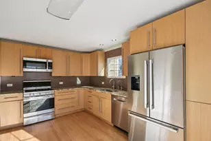 108 Croftwood Ct, Rolling Meadows, IL 60008 - Photo 9