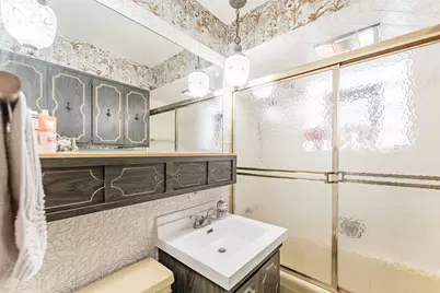 2535 Oak Park Avenue, Berwyn, IL 60402 - Photo 15