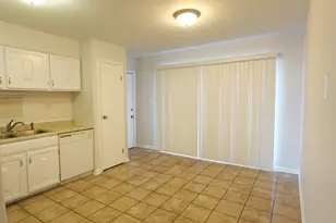 1424 Carol Ct, Palatine, IL 60074 - Photo 13