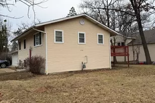 330 S Lakeshore Dr, Mundelein, IL 60060 - Photo 19