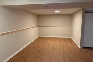 330 S Lakeshore Dr, Mundelein, IL 60060 - Photo 13