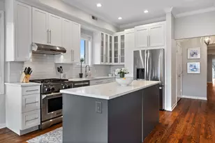 540 W Oakdale Ave, Chicago, IL 60657 - Photo 11