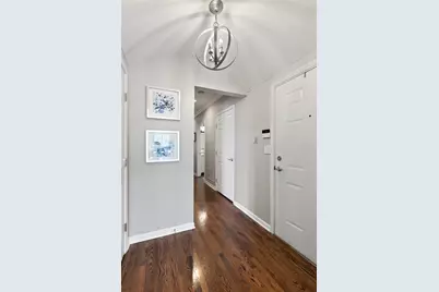 540 W Oakdale Avenue #4W, Chicago, IL 60657 - Photo 17