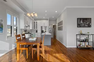 540 W Oakdale Ave, Chicago, IL 60657 - Photo 9