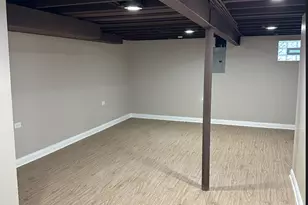 11754 S Laflin Ave, Chicago, IL 60628 - Photo 11