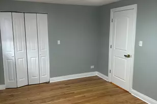 11754 S Laflin Ave, Chicago, IL 60628 - Photo 9